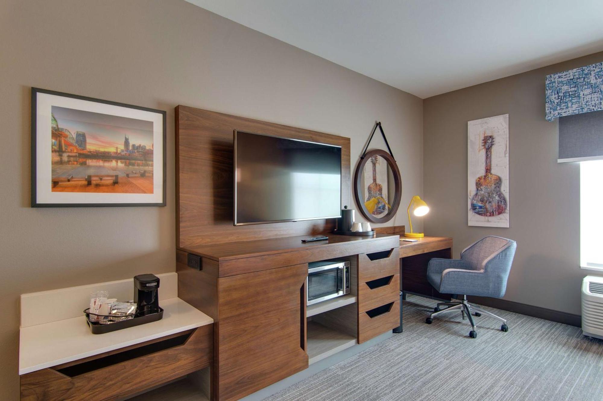 Hampton Inn & Suites By Hilton Nashville North Skyline Exterior foto